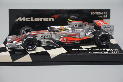 1:43 MINICHAMPS 530074302 Vodafone McLaren Mercedes MP4-22 2007 L.Hamilton #2