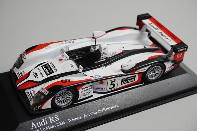 1:43 MINICHAMPS 400041305 Audi R8 24H LM 2004 #5 model car