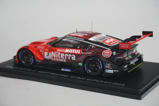 1:43 SPARK SGT052 Nissan Niterra MOTUL Z GT500 Super GT2023 #3