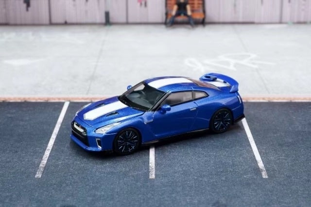 M63501 MOTORHELIX 1:64 Nissan GT-R R35 50th Anniversary Wangan Blue