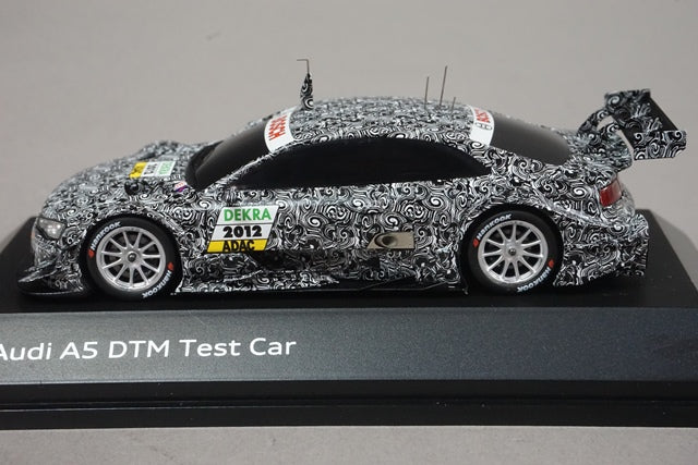 1:43 SPARK 502.12.001.03 Audi Special Order Audi A5 DTM Test Car