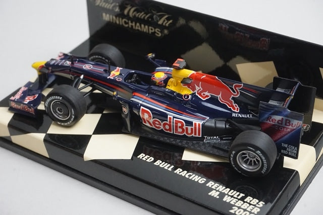 1:43 MINICHAMPS 400090014 Red Bull Racing Renault RB5 2009 #14 model car