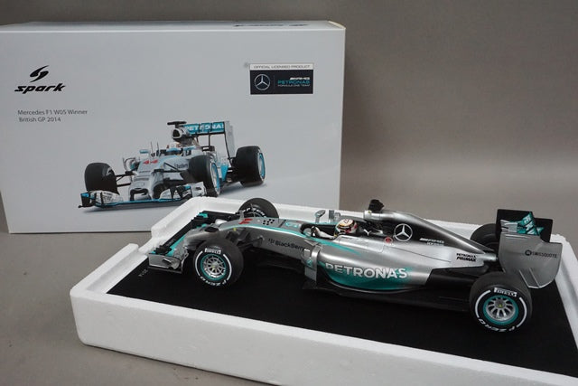 1:18 SPARK 18S138 Mercedes F1 W05 British GP winner 2014 #44 L.Hamilton