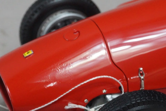 1:18 CMC M-056 Ferrari 500 F2 Der Doppelweltmeister 1953