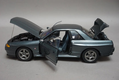 1:18 AUTOart 77341 Nissan Skyline GT-R (R32) Gun Gray