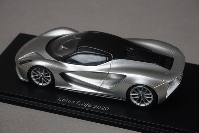 1:43 SPARK S8218 Lotus Evija 2020 model car