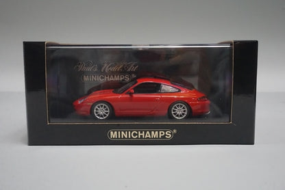 1:43 MINICHAMPS 400061024 Porsche 911 2001 Red