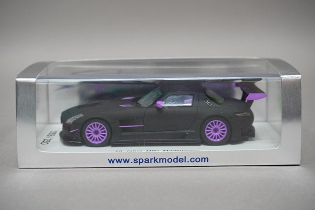 1:43 SPARK MRS002 Mercedes Benz 10 Jahre MRs Modellautos Black Bra/Purple