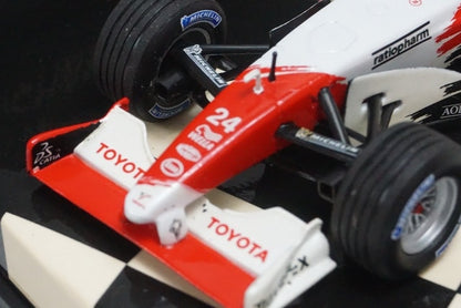 1:43 MINICHAMPS 400020074 Panasonic Toyota Racing TF102 Show Car 2002 #24 M.Salo