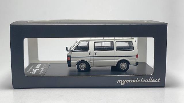 [ Pre-order ] MC640021A MC Model Collect 1:64 Scale Mazda Bongo Van High Roof 1989 Cargo Box Truck in White