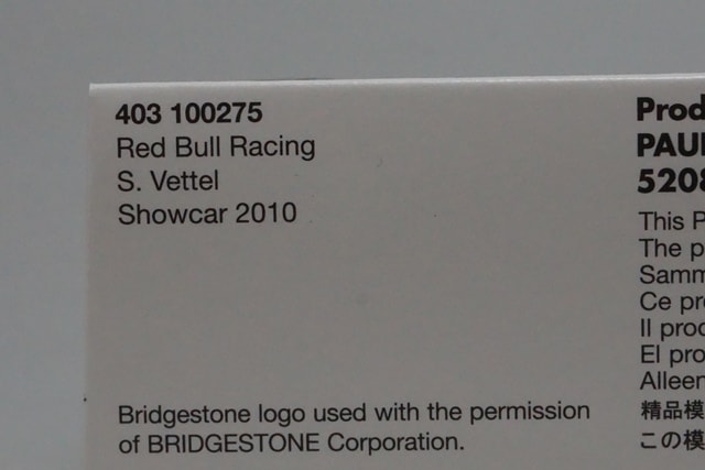 1:43 MINICHAMPS 403100275 SINGHA Red Bull Racing Show Car 2010 #5 S.Vettel