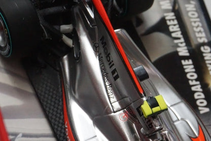 1:43 MINICHAMPS 530104322 Vodafone McLaren Mercedes MP4-25 Canadian GP 2010 #2 L.Hamilton