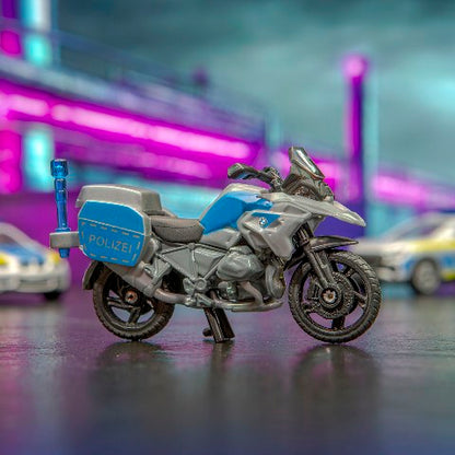 SK1551 SIKU BMW Police Motorbike
