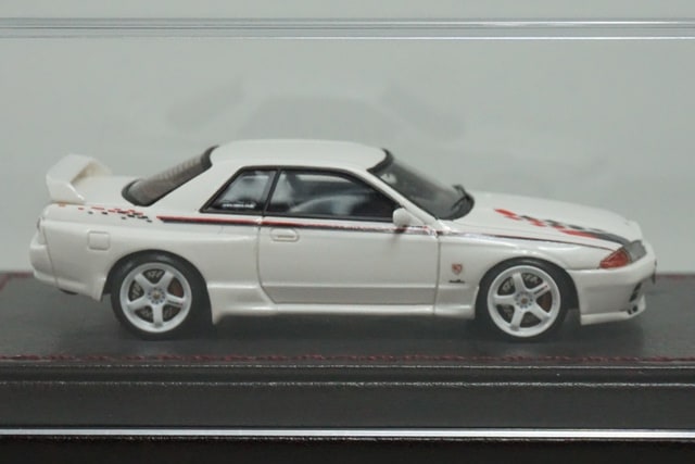 1:64 ignition ｍodel IG2688 Nissan Skyline GT-R Nismo (R32) White model car