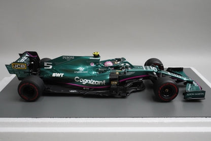 1:18 Spark 18S598 Aston Martin AMR21 Azerbaijan GP 2nd 2021 #5 S.Vettel model car
