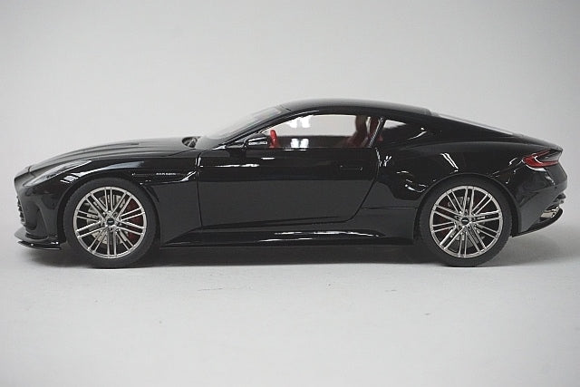 8241221B Xiao Guang MODEL 1:18 Aston Martin DB12 2024 Black *Replacement wheels included