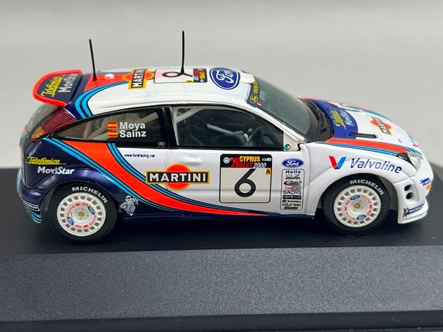 1:43 VITESSE SKW022 Ford Focus WRC CYPRUS Rally 2000 #6 C. Sainz L. Moya model car