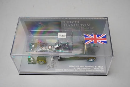 1:43 MINICHAMPS 410140644 Mercedes AMG Petronas F1 Team W05 Hybrid Abu Dhabi GP 2014 #44 L. Hamilton model car
