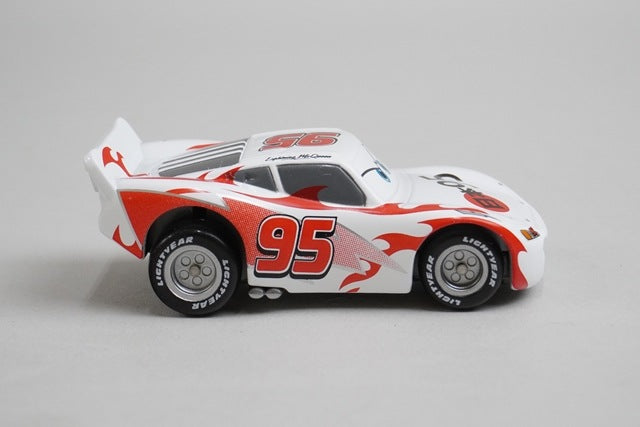 Tomica Cars Lightning McQueen Shu Todoroki Painted Model Car