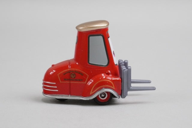 Tomica Cars Guido Fire Engine Type model car