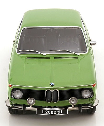 [ Pre-order ] KKDC120103 KK scale 1:12 BMW L 2002 tii 2.Series 1974 Green metallic