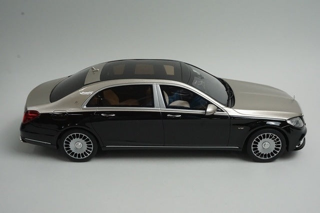 1:18 GT SPIRIT GTS237 Mercedes Maybach S650 Silver/Black model car