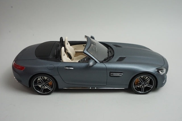 1:18 GT SPIRIT GT197 Mercedes-Benz GT-C Grey model car
