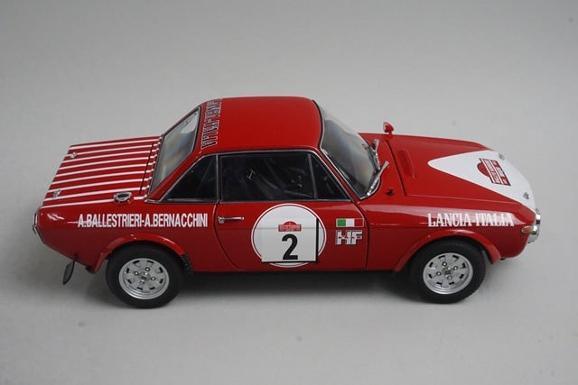 1:18 AUTOart 87219 Lancia Fulvia 1.6HF Sanremo Rally 1972 #2 model car