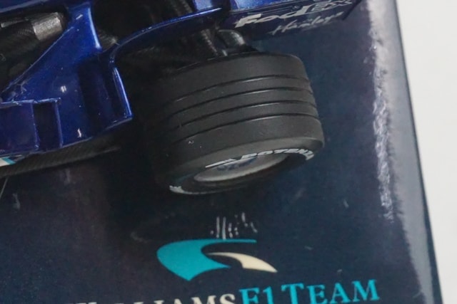 1:43 MINICHAMPS 400060135 Williams FW28 F1 Test Fuji 2006 model car