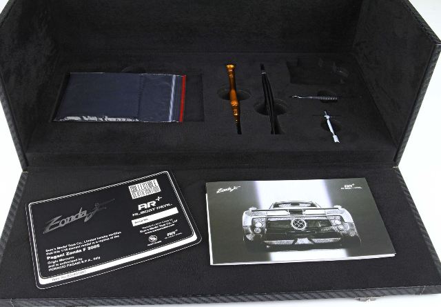 [ Pre-order ] 850630021DIE BBR 1:18 Pagani Zonda Uno coupe diecast full open Torches and carbon - SPECIAL PACK