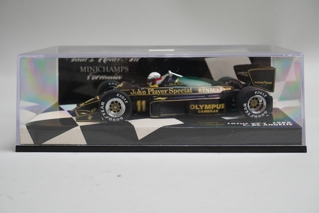 1:43 MINICHAMPS 430850011 Lotus 97T 1985 #11 model car