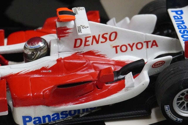 1:43 MINICHAMPS 400050016 Panasonic Toyota Racing TF105 #16 model car