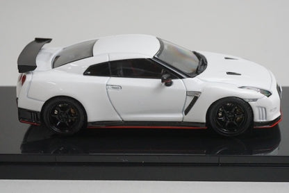 1:43 EBBRO KWAM022079 Dealer Custom Nissan GT-R Nismo White model car