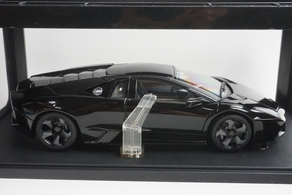 1:18 AUTOart 74592 Lamborghini Reventon Black
