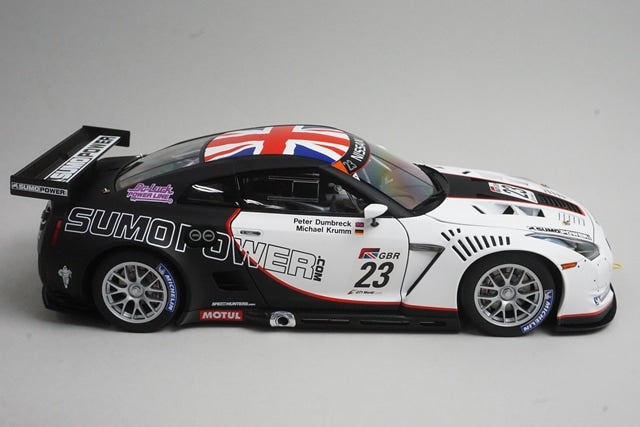 1:18 AUTOart 81078 Nissan GT-R FIA GT1 SUMO POWER GT World Championship 2010 #23 M.Krumm / P.Dumbreck