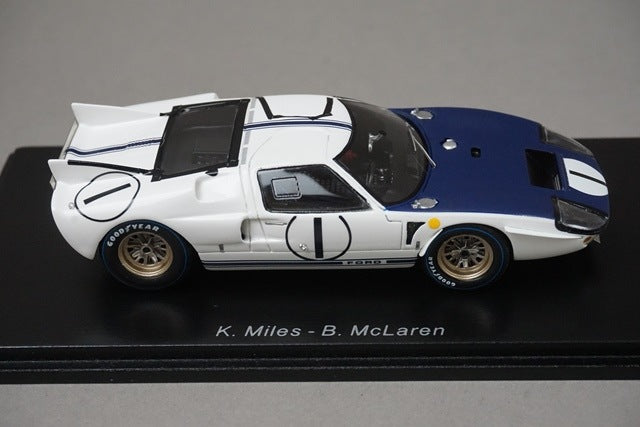 1:43 SPARK S4532 Ford GT40 MK2 Le Mans 24H 1965 #1 model car