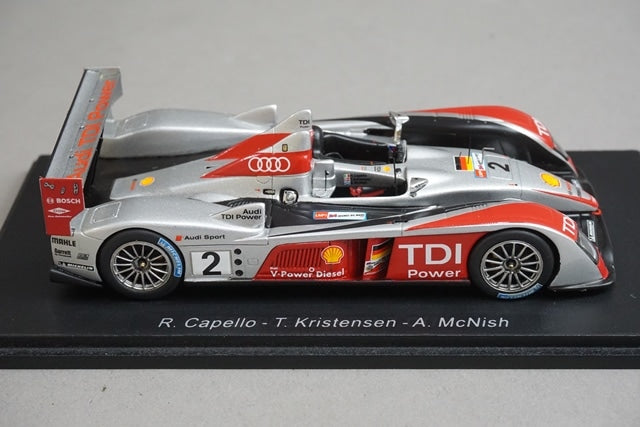 1:43 Spark S0682 Audi R10 TDI Sport North American Le Mans 2007 #2 model car