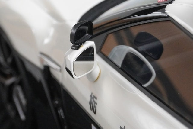 1:18 ignition model IG1901 Nissan GT-R R35 2018 Japan Tochigi Police Expressway Traffic model car