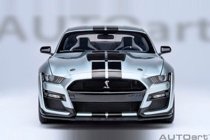 [ Pre-order ] 73096 AUTOart 1:18 Ford Mustang Shelby GT500 (Silver with Black Stripes)