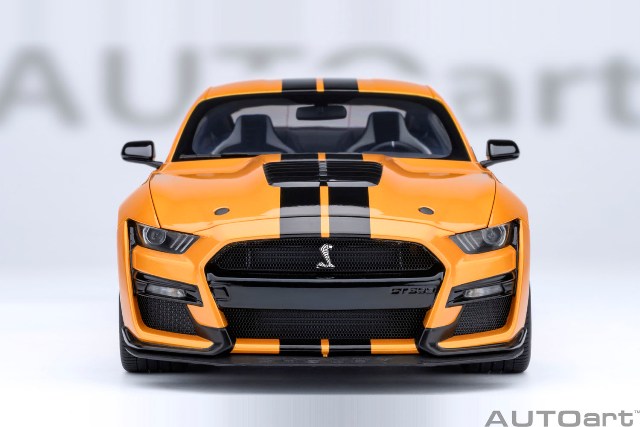 [ Pre-order ] 73099 AUTOart 1:18 Ford Mustang Shelby GT500 (Orange with Black Stripes)