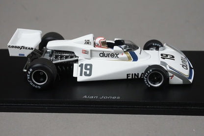 1:43 SPARK S4006 Surtees TS19 British GP 5th 1976 #19 A. Jones model car