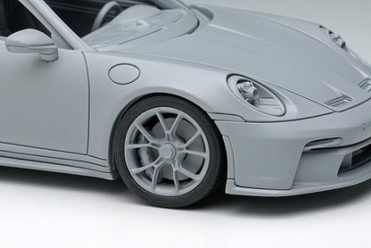[ Pre-order ] EM758E Make Up EIDOLON 1:43 Porsche 911 (992) GT3 2021 Ruby Star Neo