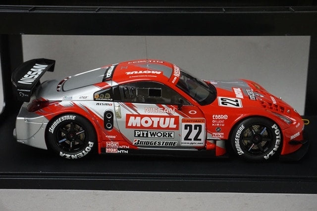 1:18 AUTOart 80482 Nissan Motul Pitwork Z JGTC Suzuka Rd.7 2004 #22 Late model