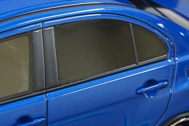 1:18 ignition model IG2295 Mitsubishi Lancer Evolution X (CZ4A) Blue Metallic