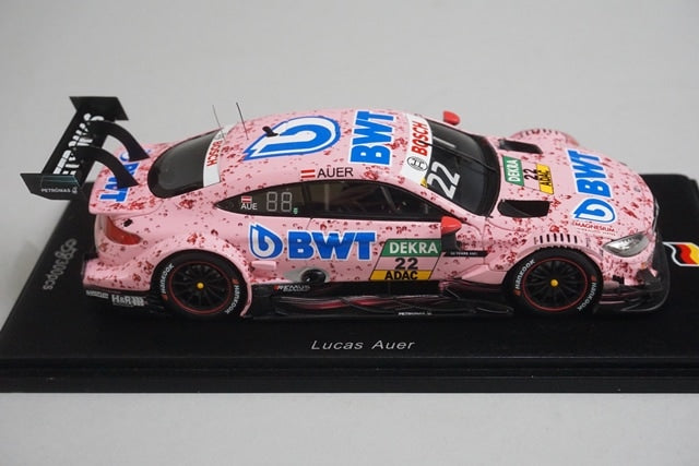 1:43 Spark SG351 Mercedes-AMG C63 DTM Team HWA 2017 #22