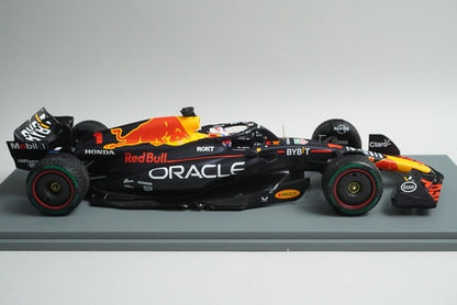 1:18 Spark 18S959 Oracle Red Bull Racing RB19 Dutch GP Winner 2023 #1 M.Verstappen