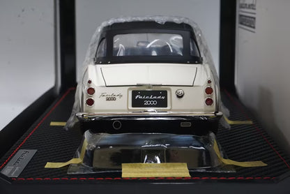 1:18 ignition model IG2708 Nissan Datsun Fairlady 2000 (SR311) White with U20 engine