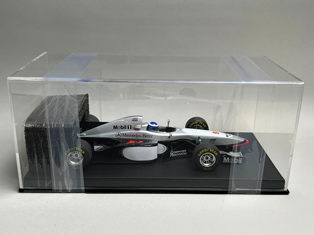 1:18 TOPMARQUES GP REPLICAS GP110AWD McLaren MP4/12 (1997) Winner European GP Jerez, Spain 1997 M. Hakkinen #9