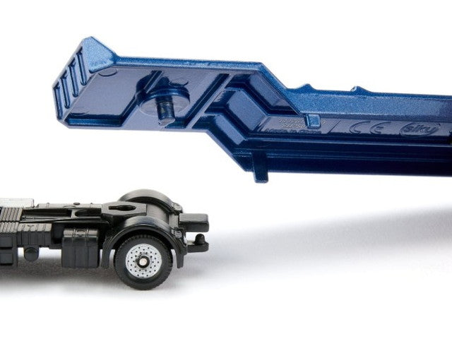 SK1761 SIKU MAN Backhoe Loader Transport Trailer