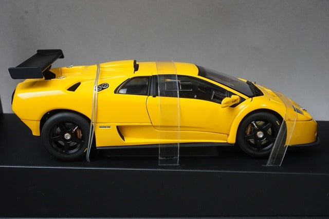 1:18 AUTOart 74521 Lamborghini Diablo GTR 2001 Yellow